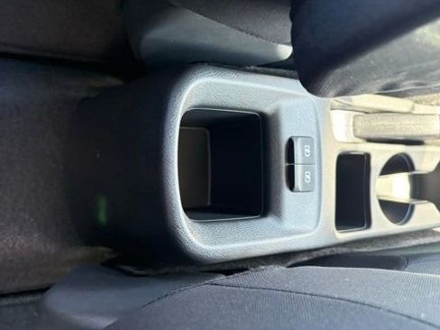 New 2025 Nissan Kicks Play S image 22