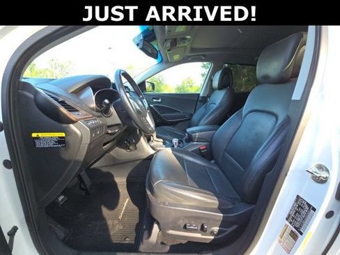 Used 2018 Hyundai Santa Fe Sport FWD image 14