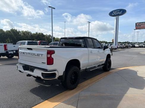 Used 2019 Chevrolet Silverado 1500 RST w/ True North Edition AWD/4WD image 5