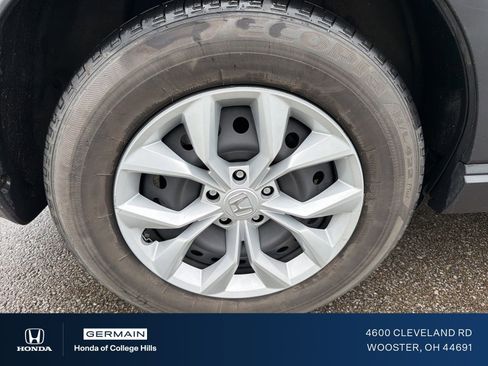 Used 2023 Honda CR-V LX image 5