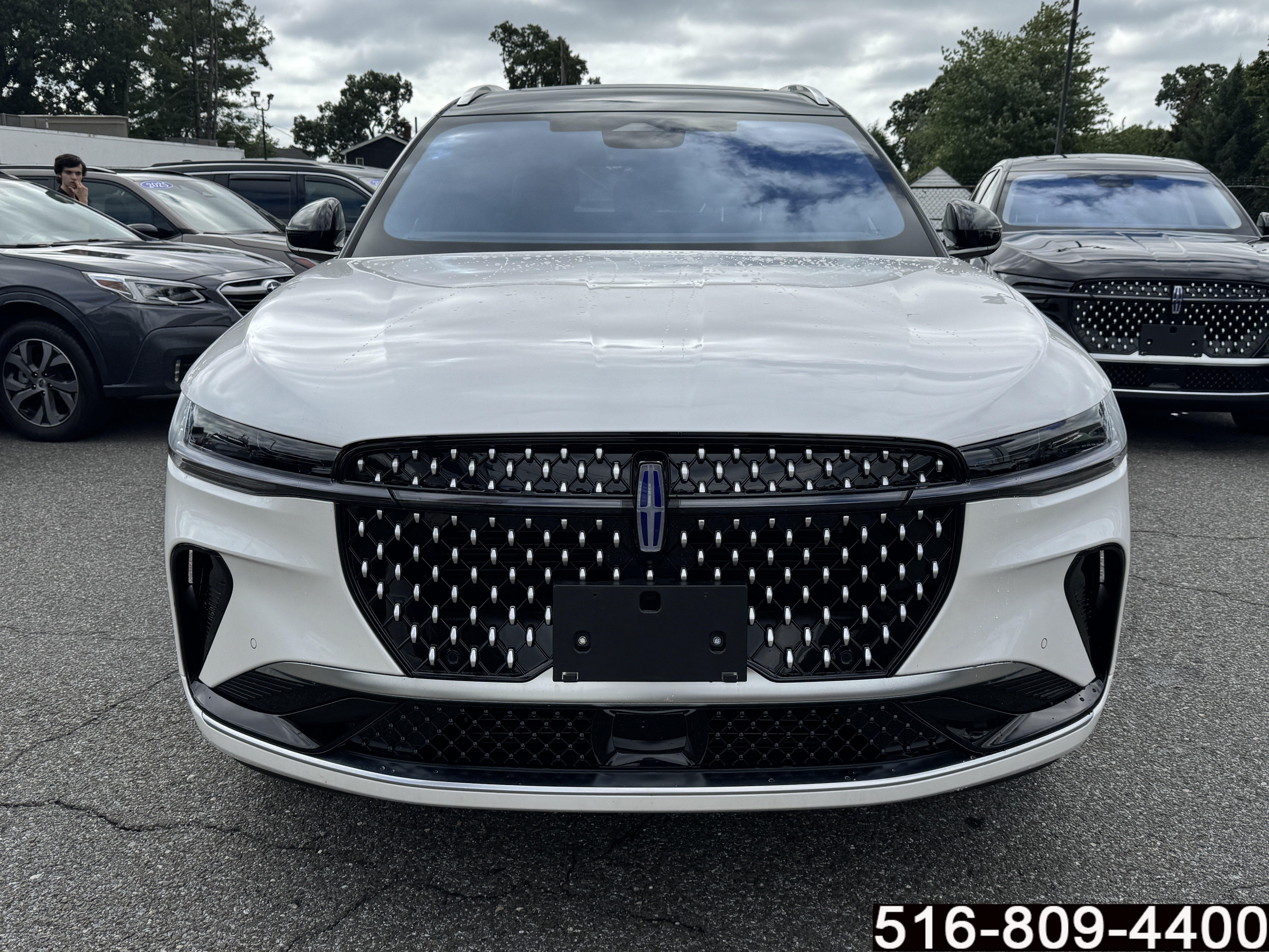 Used 2026 Lincoln Nautilus Reserve AWD/4WD image 2