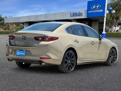 Used 2024 MAZDA MAZDA3 s AWD/4WD image 3