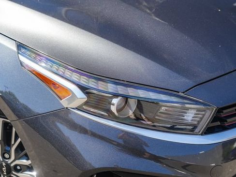 Certified 2023 Kia Forte GT-Line FWD image 3