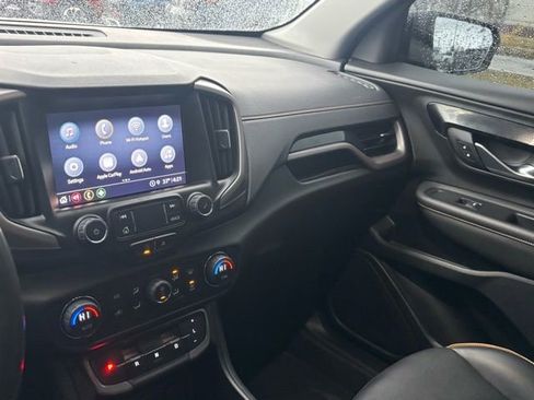 Used 2022 GMC Terrain AT4 w/ LPO, Floor Liner Package image 30