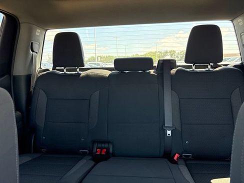 Used 2024 Chevrolet Silverado 1500 LT AWD/4WD image 31