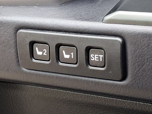 Certified 2023 Lexus GX 460 Premium w/ Premium Package AWD/4WD image 26