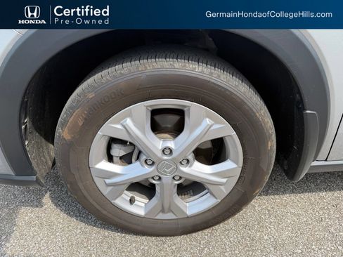 Used 2024 Honda HR-V LX image 12