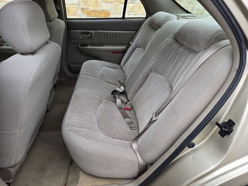 Used 2004 Buick Century Custom FWD image 7