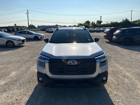 Used 2026 Subaru Outback Limited AWD/4WD image 10