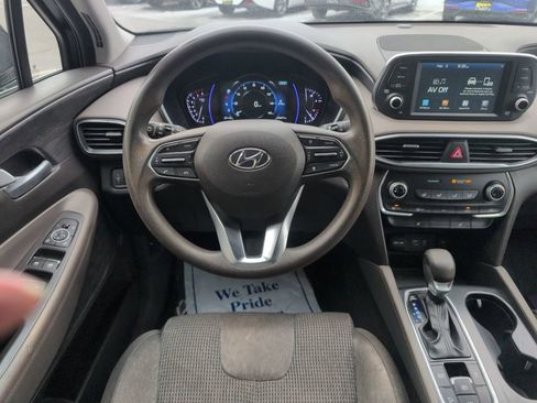 Used 2019 Hyundai Santa Fe SEL image 14