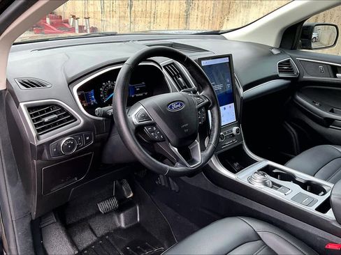 Used 2021 Ford Edge SEL image 20