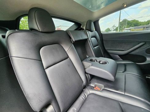 Used 2023 Tesla Model Y Long Range AWD/4WD image 67