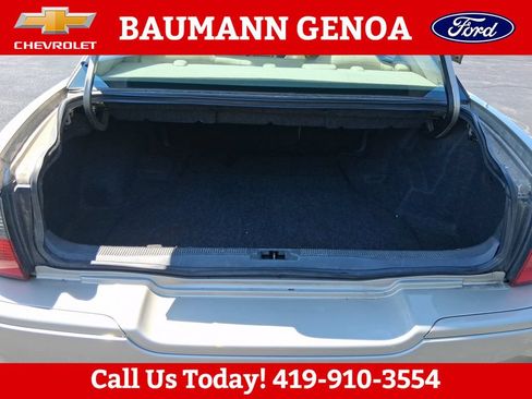 Used 2004 Lincoln LS RWD image 5