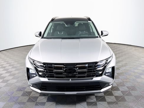 Used 2026 Hyundai Tucson Limited FWD image 2