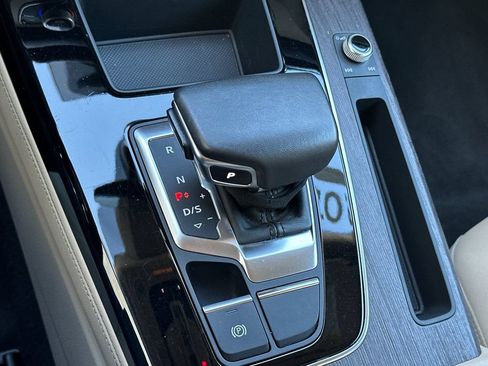 Certified 2023 Audi Q5 Premium AWD/4WD image 28