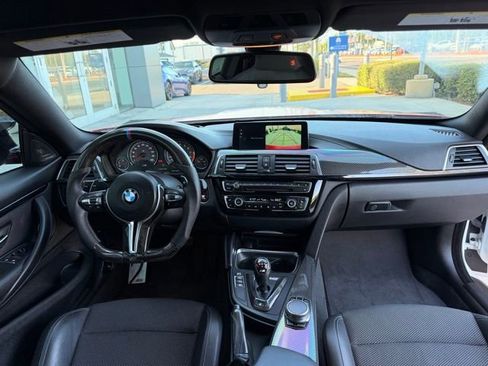 Used 2018 BMW M4 Coupe image 13