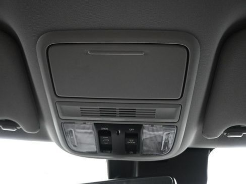 Used 2021 Honda Pilot EX-L image 27