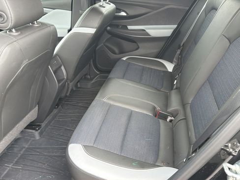 Used 2024 Buick Envista Preferred FWD image 18