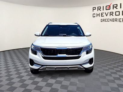 Used 2023 Kia Seltos S w/ Navigation Package