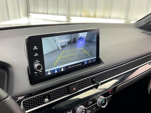 Certified 2025 Honda Civic Sport Touring image 28