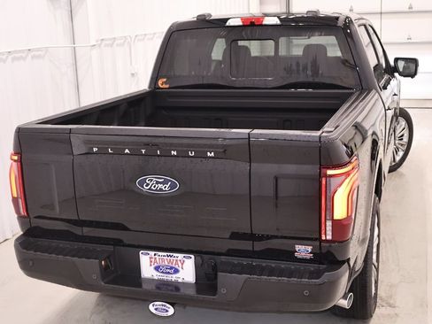 New 2025 Ford F150 Platinum w/ Equipment Group 703A Plus AWD/4WD image 42