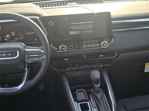 New 2026 GMC Canyon Elevation w/ Convenience Package image 14