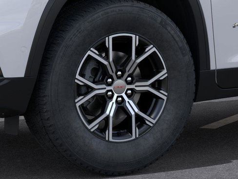 New 2026 GMC Acadia AT4 image 9