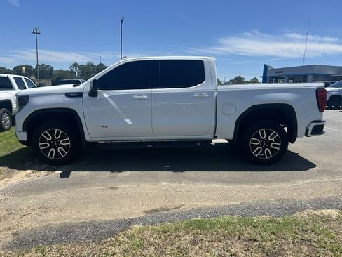 Used 2023 GMC Sierra 1500 AT4 w/ AT4 Premium Package AWD/4WD image 1