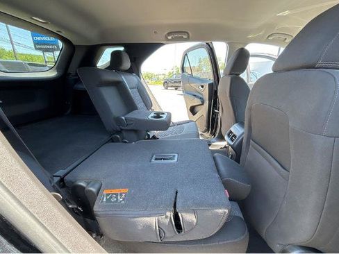 Used 2023 Chevrolet Equinox LT FWD image 7