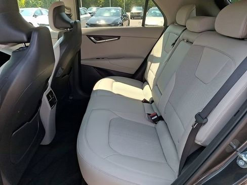 Used 2023 Kia Niro Wind w/ Wind Preserve Package FWD image 10
