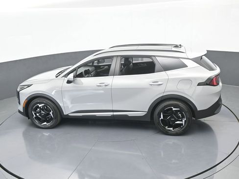 Used 2026 Kia Sportage EX w/ EX Panorama Roof Package image 50