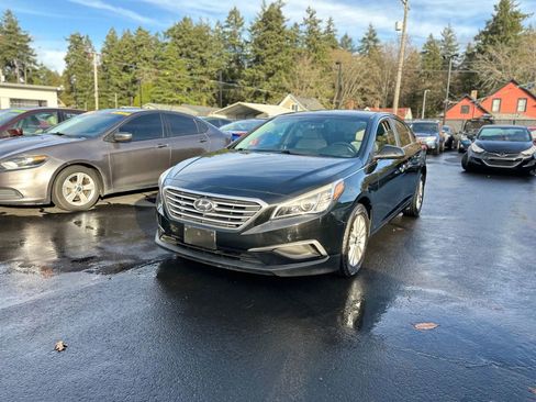 Used 2016 Hyundai Sonata SE w/ Cargo Package image 3