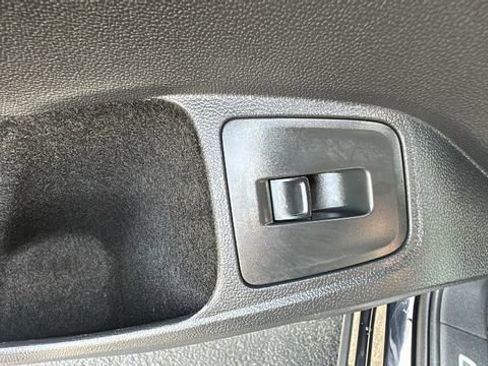 Used 2024 Volkswagen Tiguan SE R-Line AWD/4WD image 23