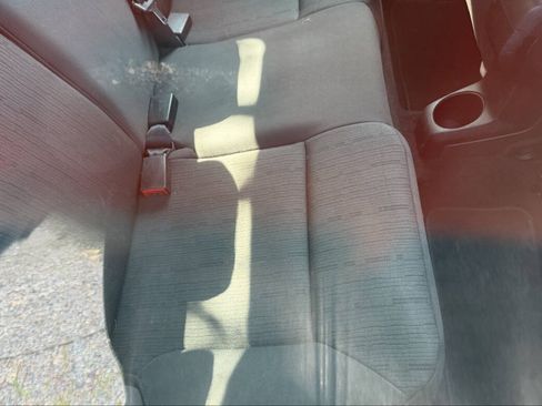 Used 2011 Ford Focus SE w/ 201A Rapid Spec Order Code FWD image 27