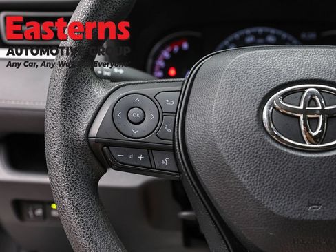 Used 2023 Toyota RAV4 XLE FWD image 14
