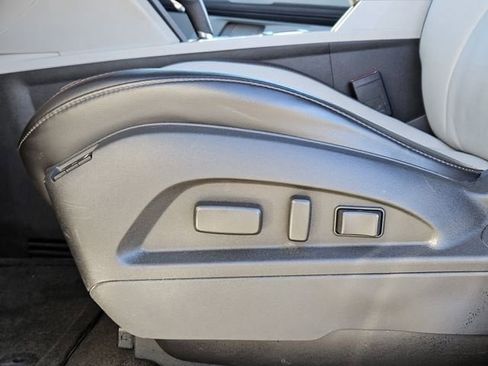 Used 2013 Chevrolet Equinox LTZ image 22