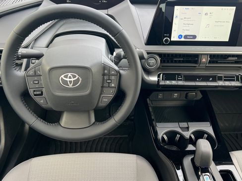 New 2026 Toyota Prius LE image 11