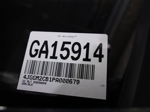 Used 2023 Mercedes-Benz EQE 500 4MATIC SUV w/ Pinnacle Trim Package image 61