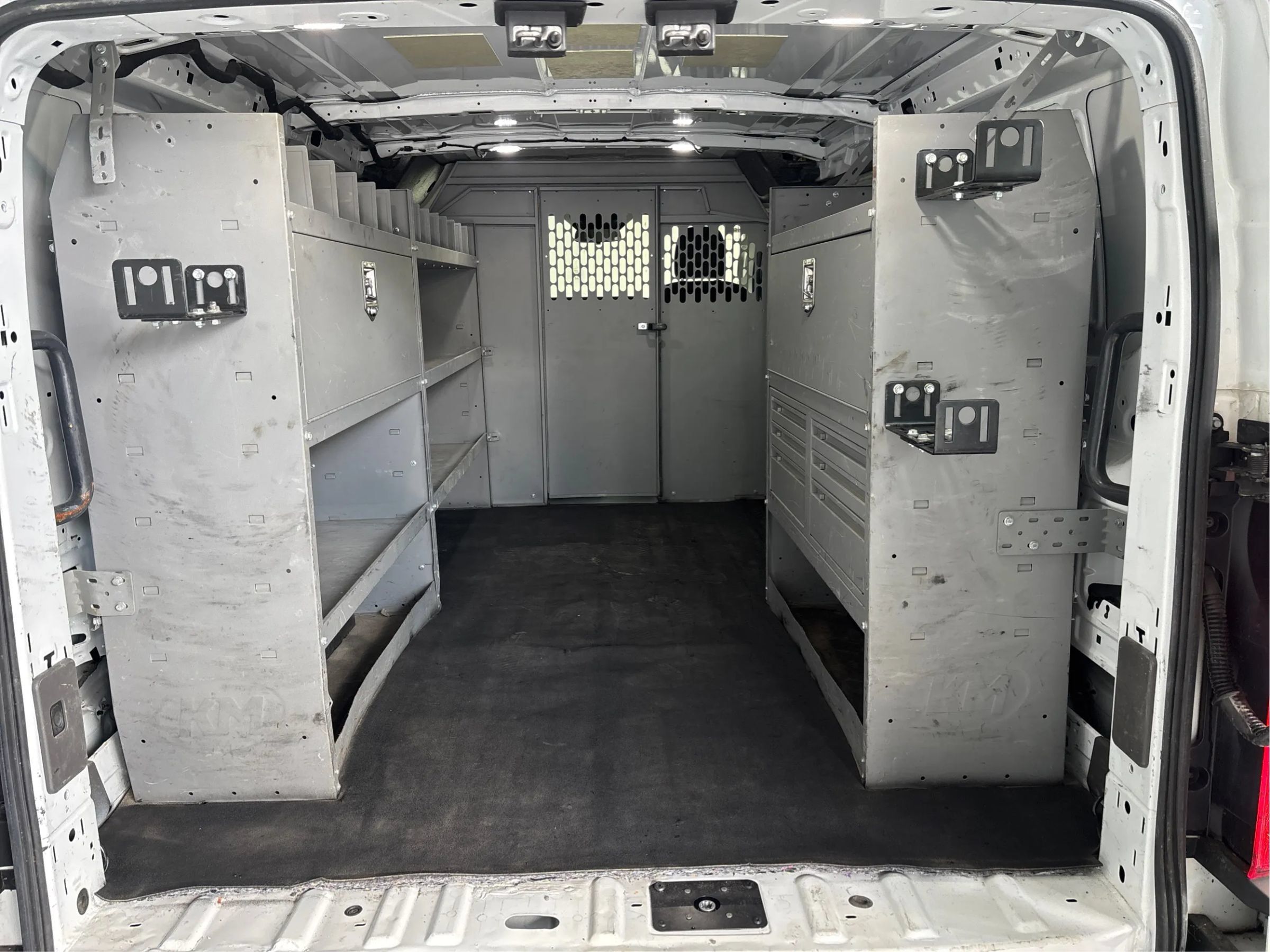 Used 2020 Ford Transit 250 Low Roof RWD image 16