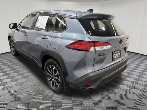 Used 2025 Toyota Corolla Cross AWD Hybrid image 5