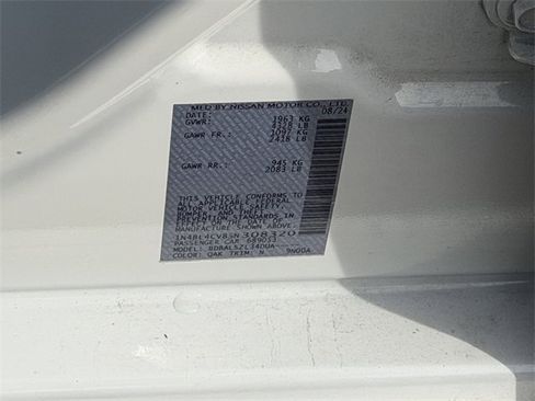 Used 2025 Nissan Altima 2.5 SR image 10