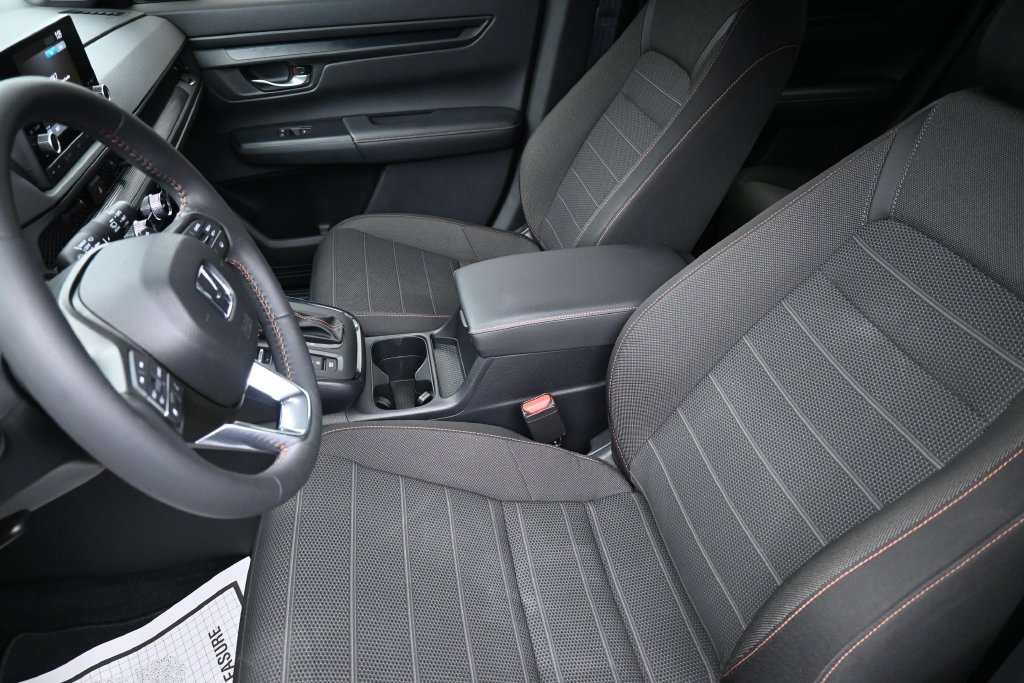 Used 2024 Honda CR-V Sport image 42