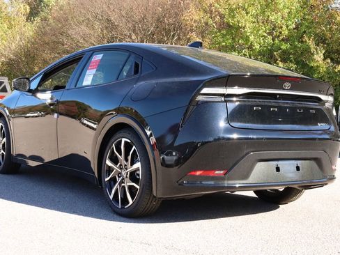 New 2026 Toyota Prius Plug-In Hybrid image 2