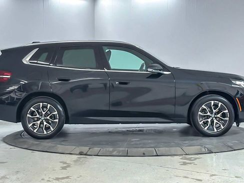 Used 2025 BMW X3 xDrive30i w/ Premium Package image 8