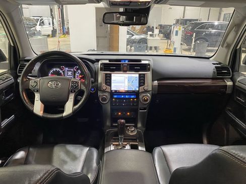 Used 2023 Toyota 4Runner Limited AWD/4WD image 2