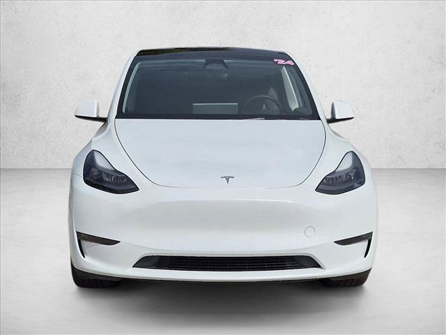 Used 2024 Tesla Model Y Long Range AWD/4WD image 2