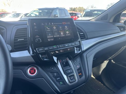 Used 2024 Honda Odyssey EX-L image 32