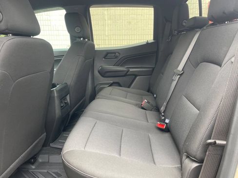 Used 2024 Chevrolet Colorado Trail Boss w/ Advanced Trailering Package AWD/4WD image 11