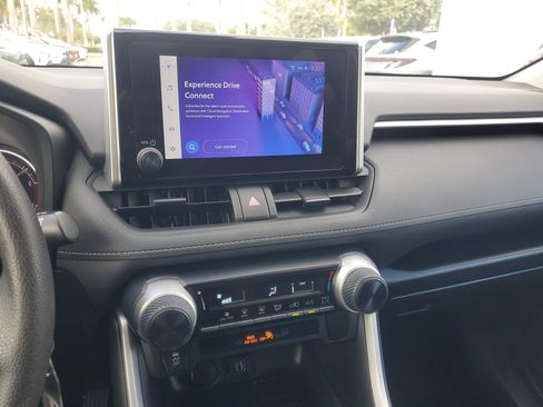 Used 2023 Toyota RAV4 LE image 24