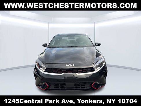 Used 2023 Kia Forte GT-Line w/ GT-Line Premium Package FWD image 2